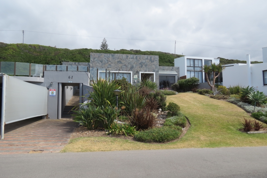 4 Bedroom Property for Sale in Reebok Western Cape